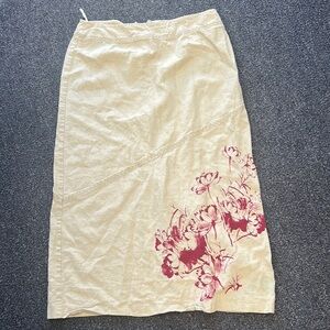 Norton McNaughton khaki linen skirt with pink flowers size 10